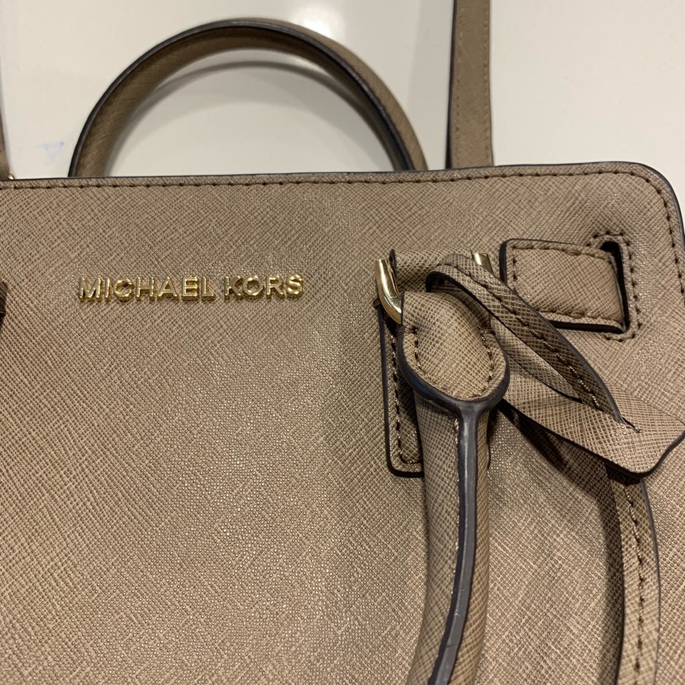 Michael Kors Crossbody Purse